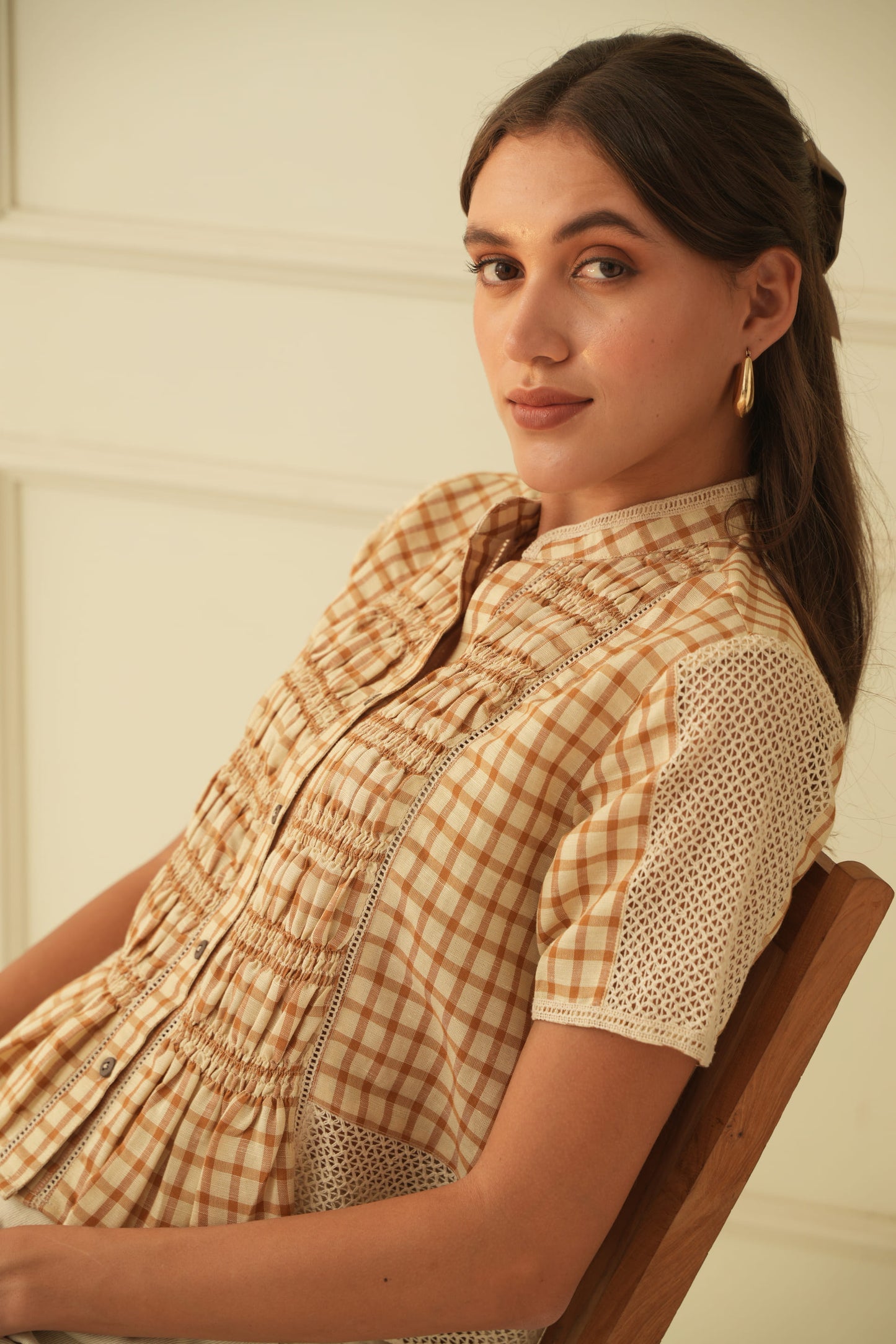Alice Yellow Laced shirt